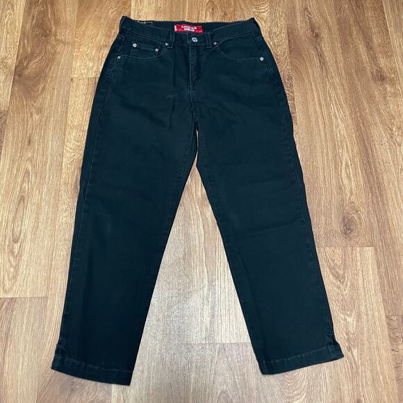 Levis Classic Slim Fit Stretch Dark Black Cropped Mom Jeans Size 8 Misses - Picture 1 of 9